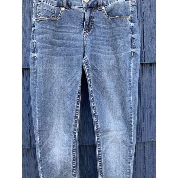 Seven 7, Gently Worn,Jeans - Picture 4 of 8